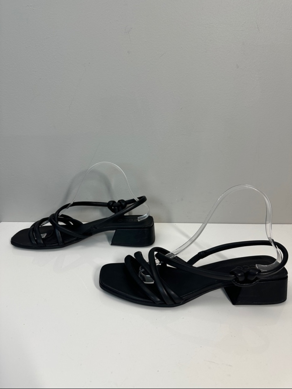 Ecco Elevate Black Leather Slip On Block Heel Square Toe Strappy Sandals 41(10) - Picture 3 of 14